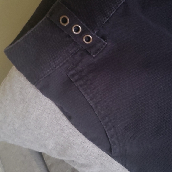 Daisy Fuentes cargo capri sz 4p black fabric button pants cinch bottom - Picture 6 of 14